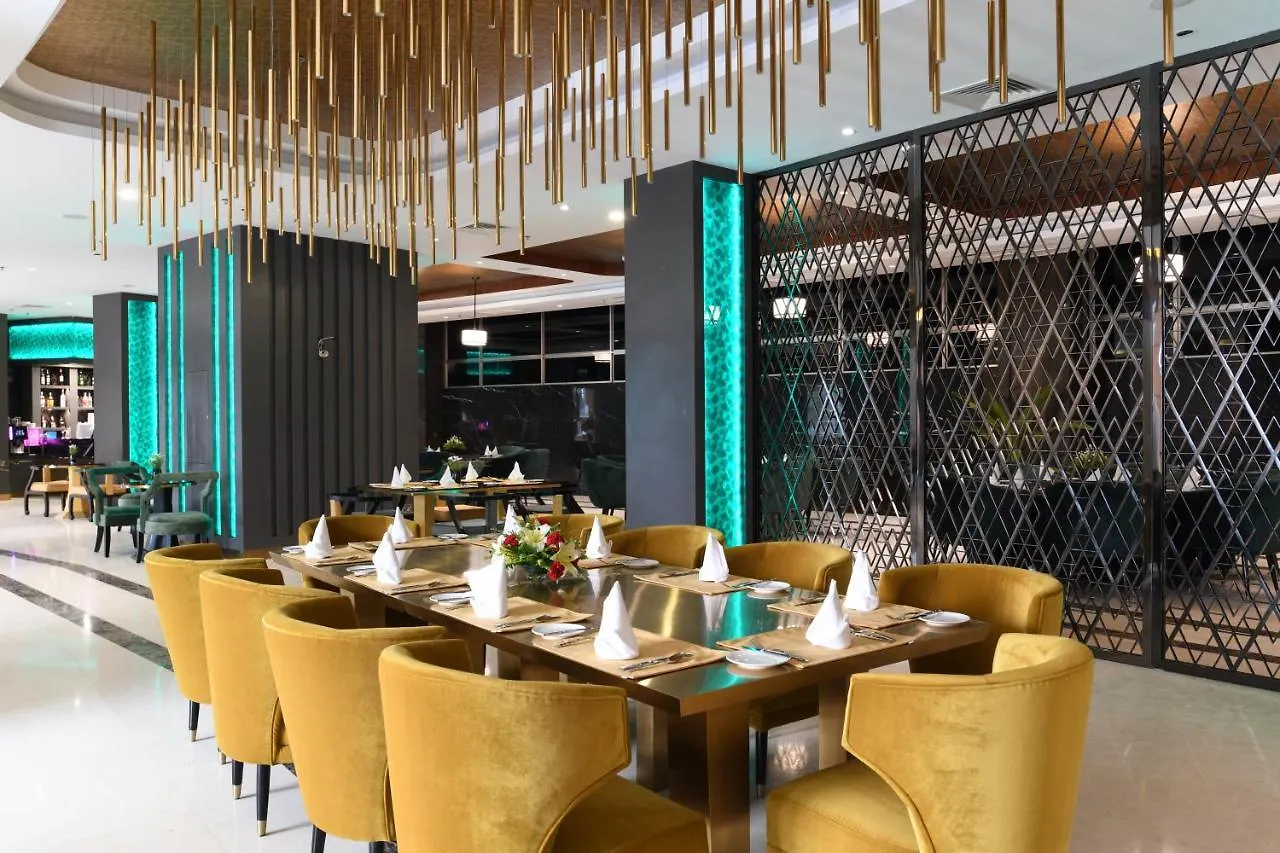 Royal Tian Li Hotel يانغون