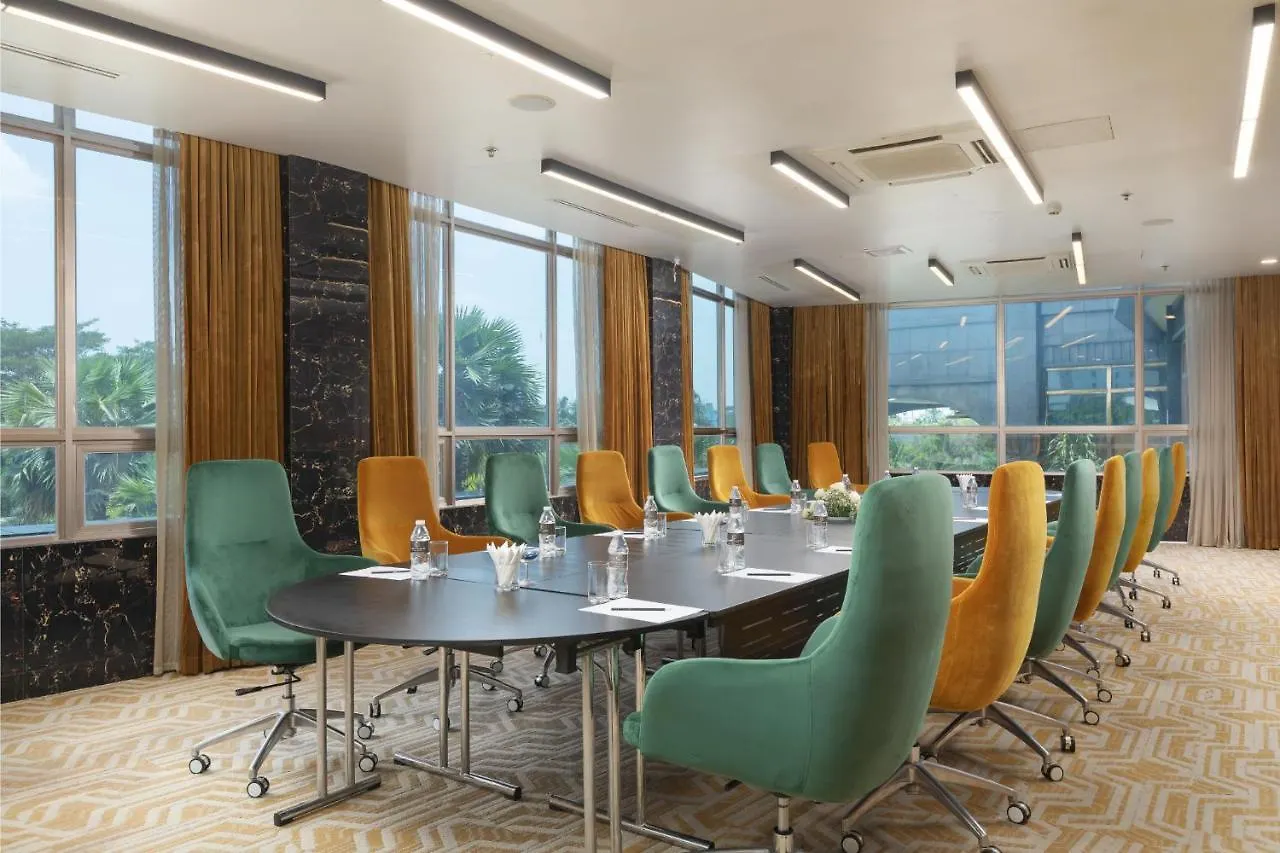 Royal Tian Li Hotel يانغون