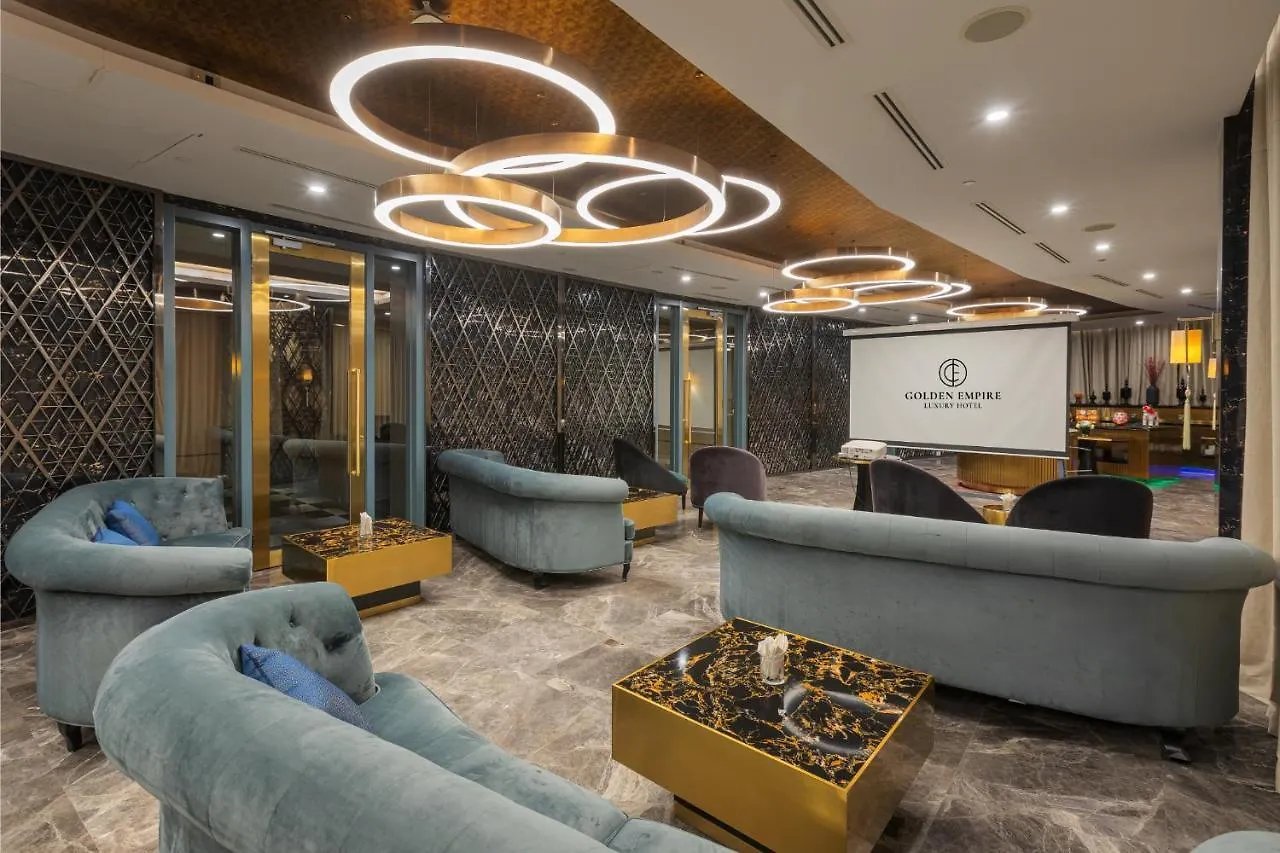 Royal Tian Li Hotel يانغون 5*,