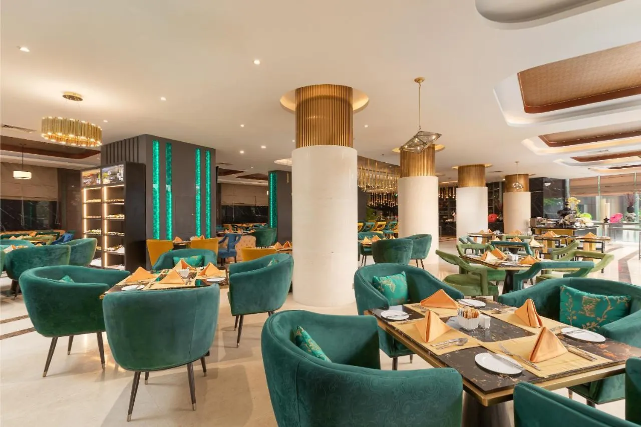 Royal Tian Li Hotel يانغون