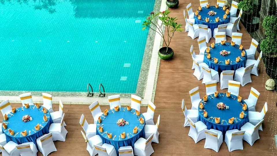 Royal Tian Li Hotel يانغون