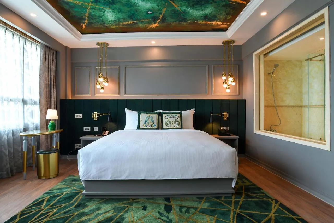 Royal Tian Li Hotel Rangun 5*,